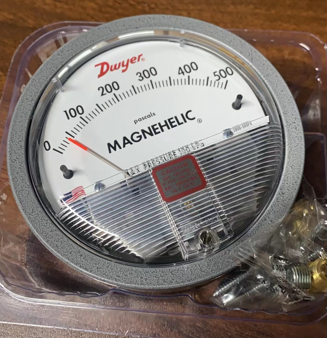 Dwyer Magnehelic Pressure Gauge